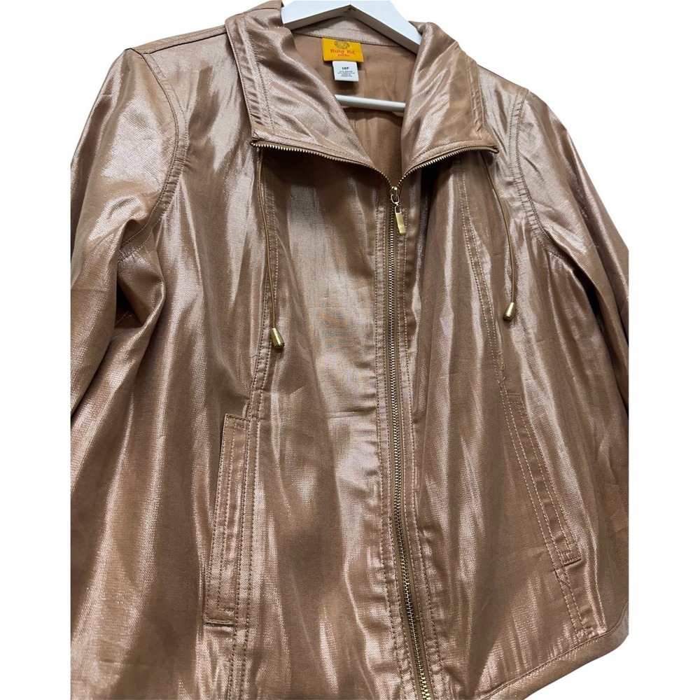 Ruby Rd. Gold Tone Shimmer Jacket. Zip Front. Size 14P - Picture 4 of 10